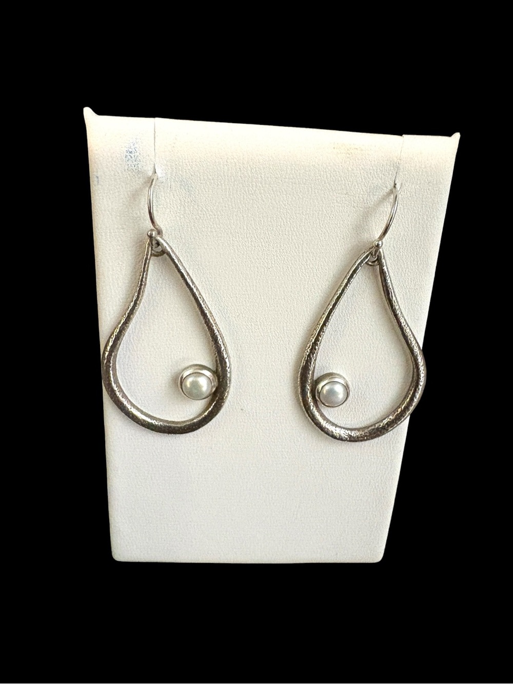 Silpada 925 Sterling Silver Pearl Earrings W2046 Retired Teardrop Dangles